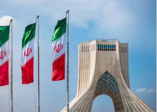 إيران واستراتيجية الصمود: قراءة في مآلات الصراع الدولي